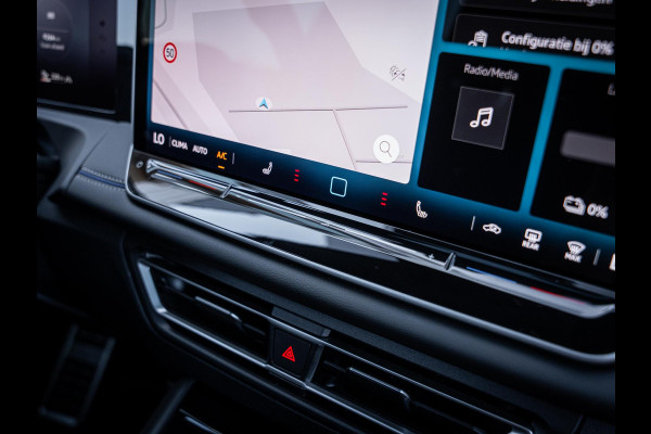 Volkswagen Tiguan 1.5 eHybrid R-Line Edition - Pano l Trekh. l HUD l 360cam