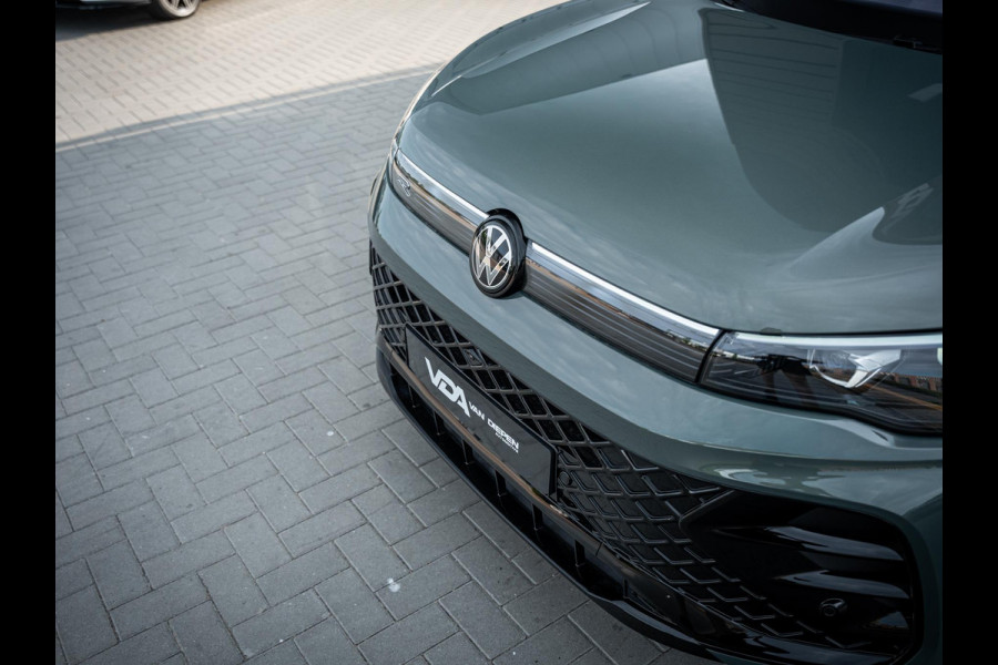 Volkswagen Tiguan 1.5 eHybrid R-Line Edition - Pano l Trekh. l HUD l 360cam