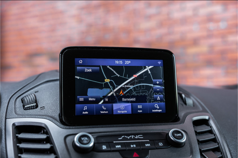Ford Transit Connect 1.5 EcoBlue L2 | 3-Zitter | Sortimo inrichting | Navigatie | Camera | CarPlay | Stoelverwarming | Airco | MF Stuur | Dealer onderhouden | Nieuwe APK