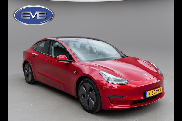 Tesla Model 3 Long Range AWD 75 kWh, panoramadak, leder, nieuwstaat! Origineel NL auto met nap