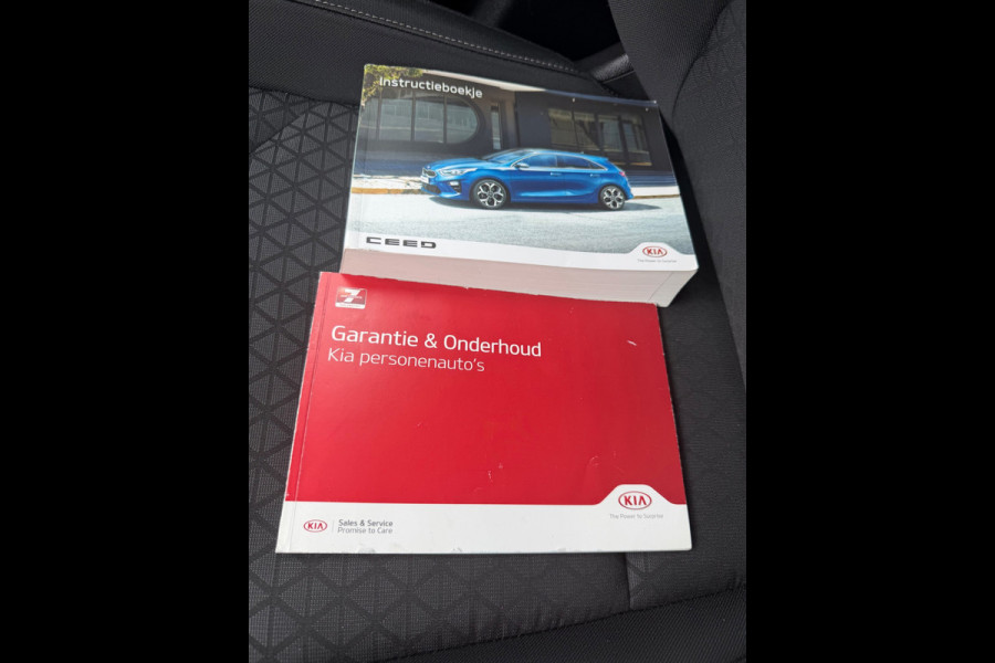Kia Ceed Sportswagon 1.0 T-GDi DynamicLine GT, achteruitrijcamera, trekhaak, vele opties, NL auto met nap