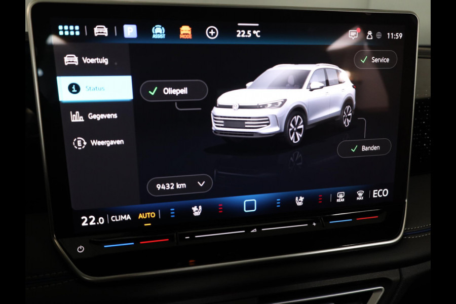 Volkswagen Tiguan 1.5 eHybrid R-Line Edition 272 pk Automaat (DSG) | Verlengde garantie | Navigatie | Panoramadak | Trekhaak (wegklapbaar) | Achteruitrijcamera | Lederen bekleding | Stoelverwarming/ventilatie | R-Line |
