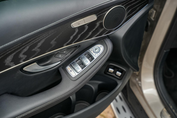Mercedes-Benz GLC 300e 4MATIC Business Solution AMG Adapt. cruise 360Cam Trekhaak