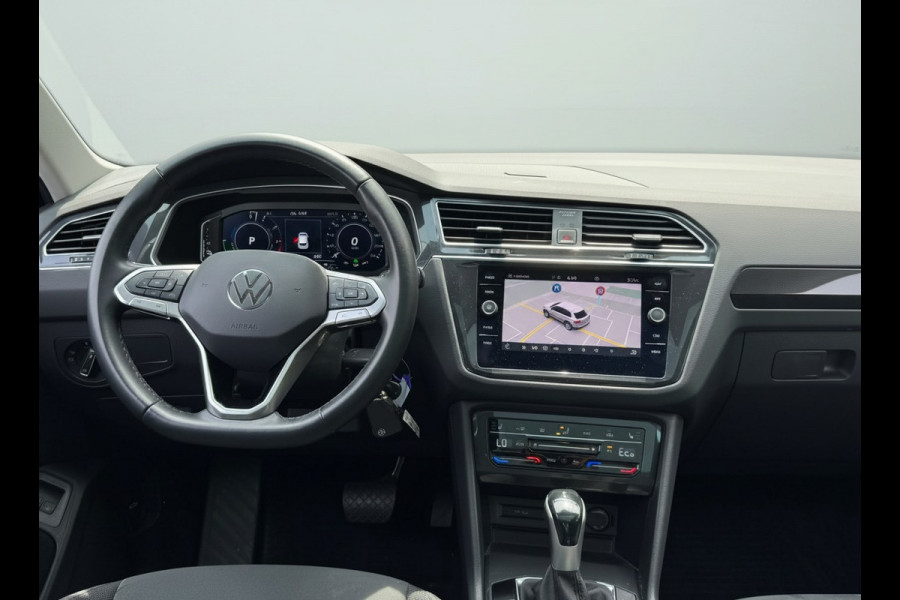 Volkswagen Tiguan TSI 245PK HYBRIDE DSG ELEGANCE VIRTUAL/NAVI/SFEERVERL./PANORAMADAK