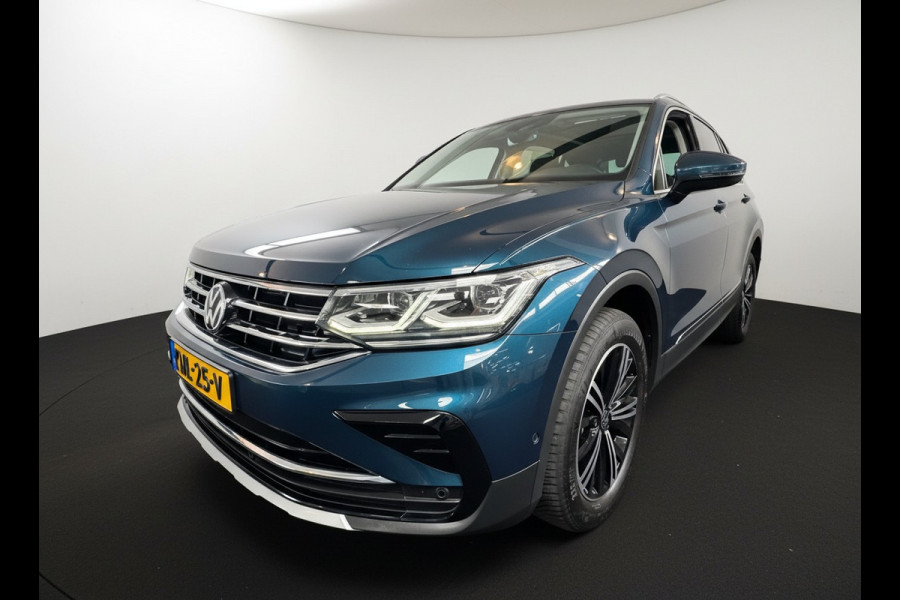 Volkswagen Tiguan TSI 245PK HYBRIDE DSG ELEGANCE VIRTUAL/NAVI/SFEERVERL./PANORAMADAK