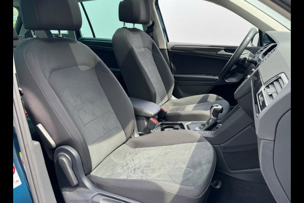 Volkswagen Tiguan TSI 245PK HYBRIDE DSG ELEGANCE VIRTUAL/NAVI/SFEERVERL./PANORAMADAK
