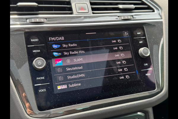 Volkswagen Tiguan TSI 245PK HYBRIDE DSG ELEGANCE VIRTUAL/NAVI/SFEERVERL./PANORAMADAK