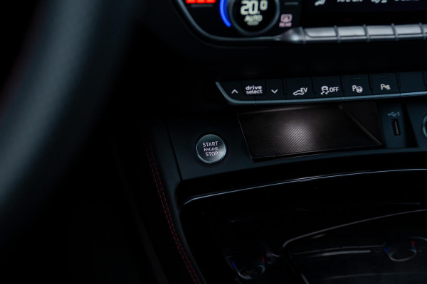 Audi Q5 55 TFSI e S-Line Competition Massage Luchtvering