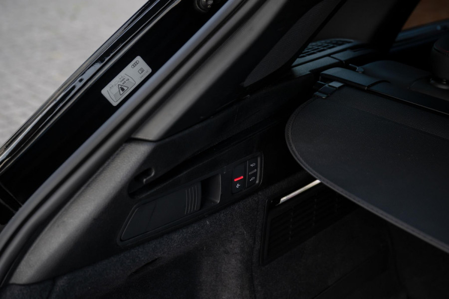 Audi Q5 55 TFSI e S-Line Competition Massage Luchtvering