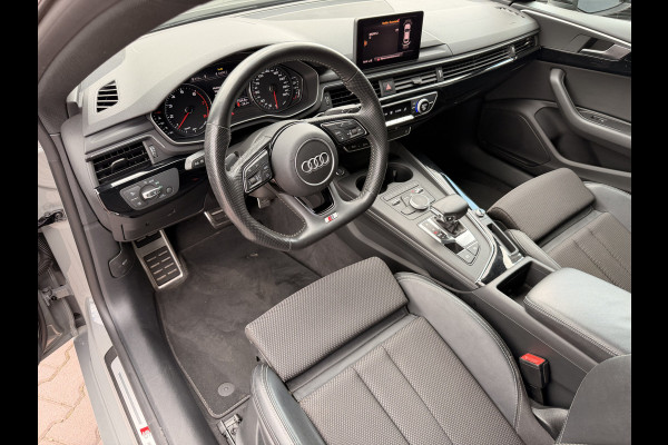 Audi A5 Sportback 35 TFSI Sport S-line edition | LED | Zwart optiek | Trekhaak | Sportstoelen | PDC | Keyless | Navi | Elek. achterklep | Afgevlakt stuur |
