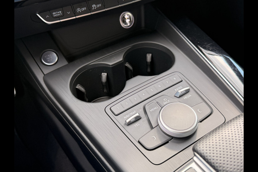 Audi A5 Sportback 35 TFSI Sport S-line edition | LED | Zwart optiek | Trekhaak | Sportstoelen | PDC | Keyless | Navi | Elek. achterklep | Afgevlakt stuur |