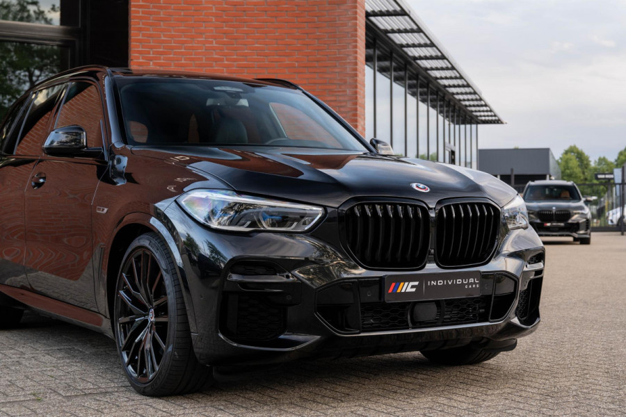 BMW X5 xDrive45e M-Sport 4-Wielsturing Carbon CoPilot VOL