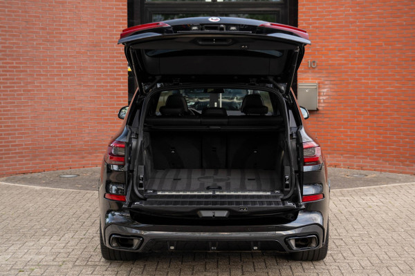 BMW X5 xDrive45e M-Sport 4-Wielsturing Carbon CoPilot VOL