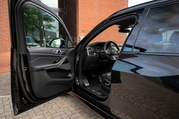 BMW X5 xDrive45e M-Sport 4-Wielsturing Carbon CoPilot VOL