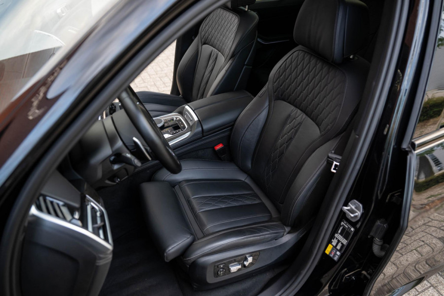 BMW X5 xDrive45e M-Sport 4-Wielsturing Carbon CoPilot VOL