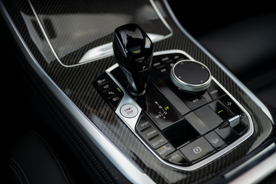 BMW X5 xDrive45e M-Sport 4-Wielsturing Carbon CoPilot VOL
