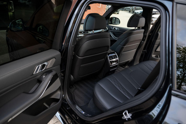 BMW X5 xDrive45e M-Sport 4-Wielsturing Carbon CoPilot VOL