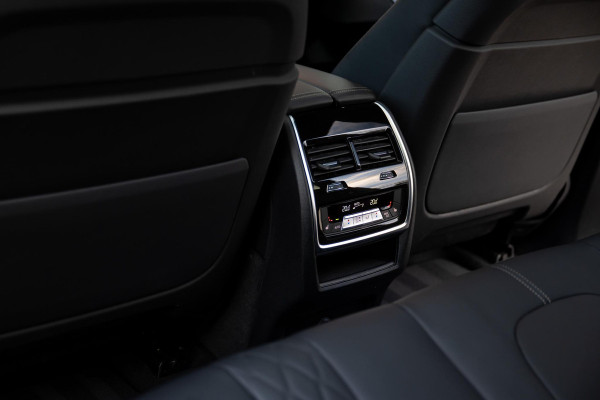 BMW X5 xDrive45e M-Sport 4-Wielsturing Carbon CoPilot VOL