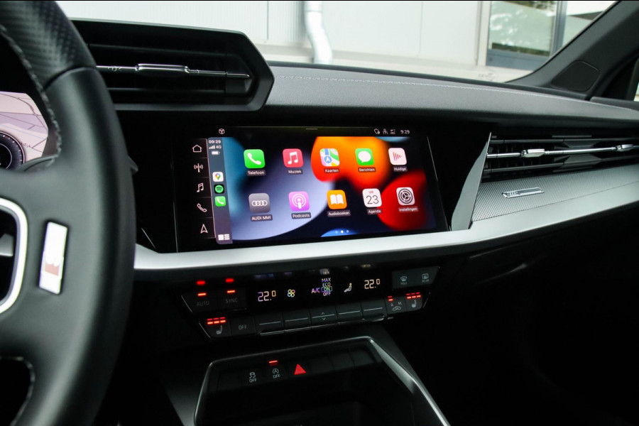 Audi A3 Limousine 35 1.5 TFSI S Edition One S-line 150pk S-Tronic Lederen kuipstoelen|Virtual Cockpit|Panoramadak|LED Matrix|Black