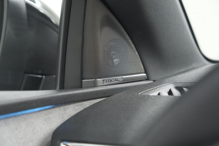 Peugeot 3008 1.6 HYbrid4 300 Blue Lease GT | Adaptieve Cruise Control | Trekhaak | Alcantara Bekleding | Panoramadak