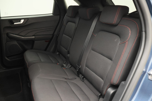 Ford Kuga 2.5 PHEV ST-Line Winter Pack, Head-Up, ACC, Camera, Apple Carplay, LED, 18"