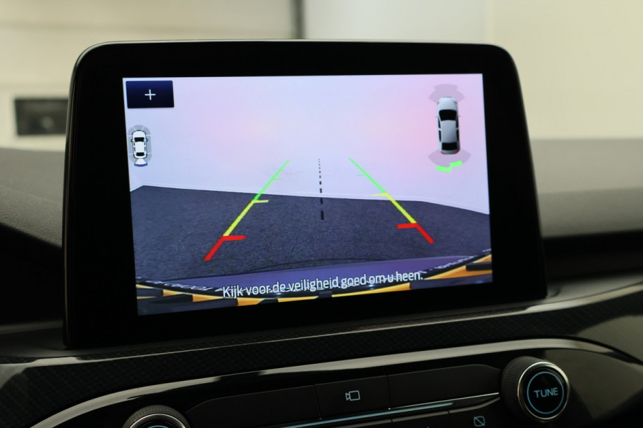 Ford Kuga 2.5 PHEV ST-Line Winter Pack, Head-Up, ACC, Camera, Apple Carplay, LED, 18"