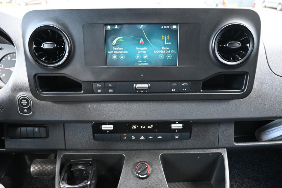 Mercedes-Benz Sprinter 317 CDI L2H2 RWD MBUX met navigatie en camera, Geveerde stoel, Etc.