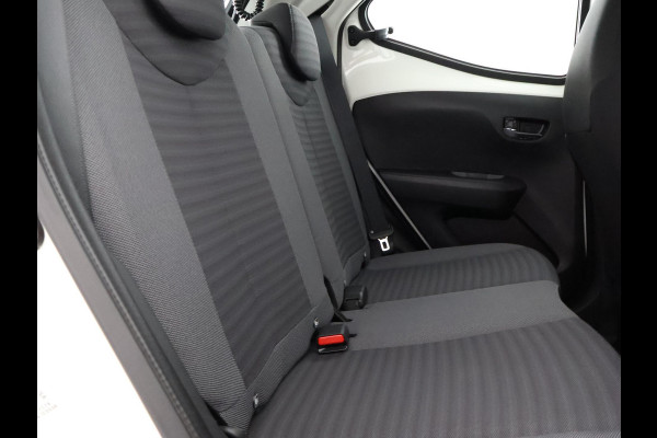 Toyota Aygo 1.0 VVT-i X-Play Automaat | Apple Carplay & AndroidAUTO | Airco | Camera | Bluetooth |