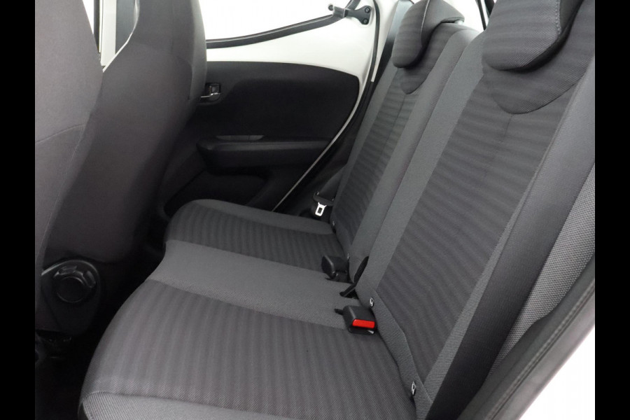 Toyota Aygo 1.0 VVT-i X-Play Automaat | Apple Carplay & AndroidAUTO | Airco | Camera | Bluetooth |