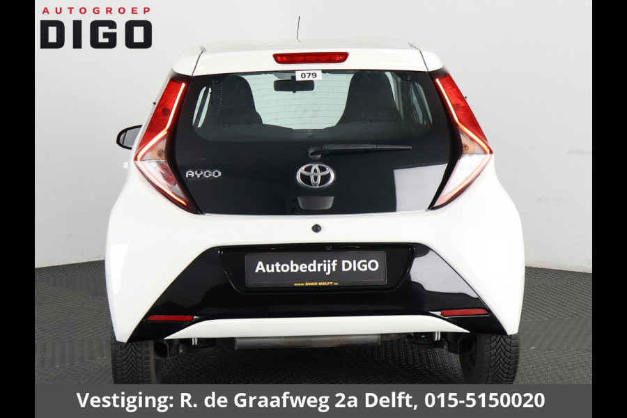 Toyota Aygo 1.0 VVT-i X-Play Automaat | Apple Carplay & AndroidAUTO | Airco | Camera | Bluetooth |
