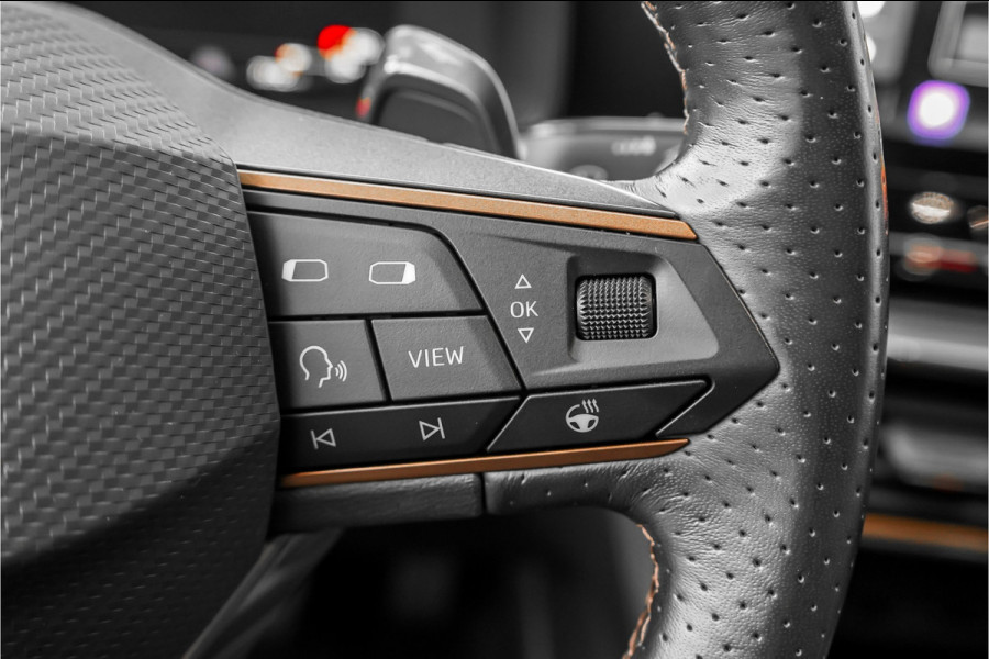 CUPRA Formentor 1.4 e-Hybrid Adrenaline CarPlay ACC Stoelverw Keyless 19"