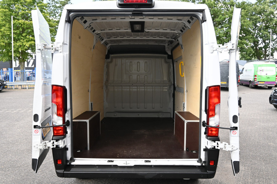 Fiat Ducato L2H2 140 pk 3.5t Camera, 270 Graden achterdeuren