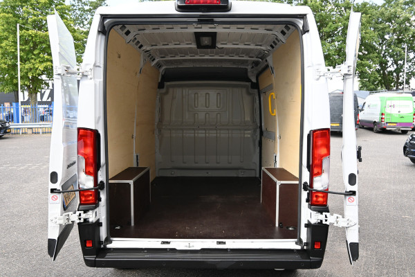 Fiat Ducato L2H2 140 pk 3.5t Camera, 270 Graden achterdeuren