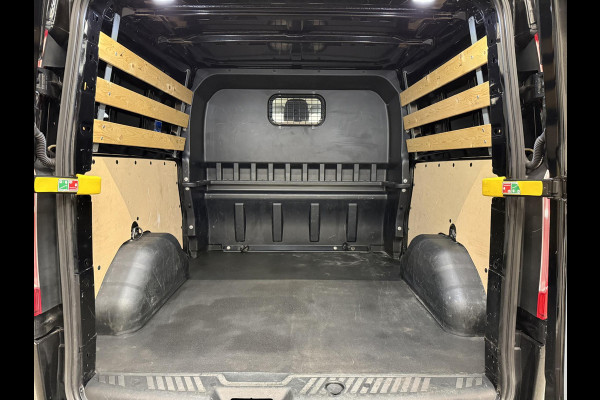 Ford Transit Custom 300 2.0 TDCI L2H1 Limited Dubbele cabine Automaat Navigatie Airco 2 Schuifdeuren Trekhaak PDC Carplay DAB