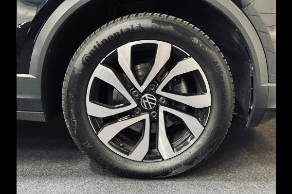 Volkswagen T-Roc 1.5 TSI Active | 17" | CarPlay | Stoelverw. |