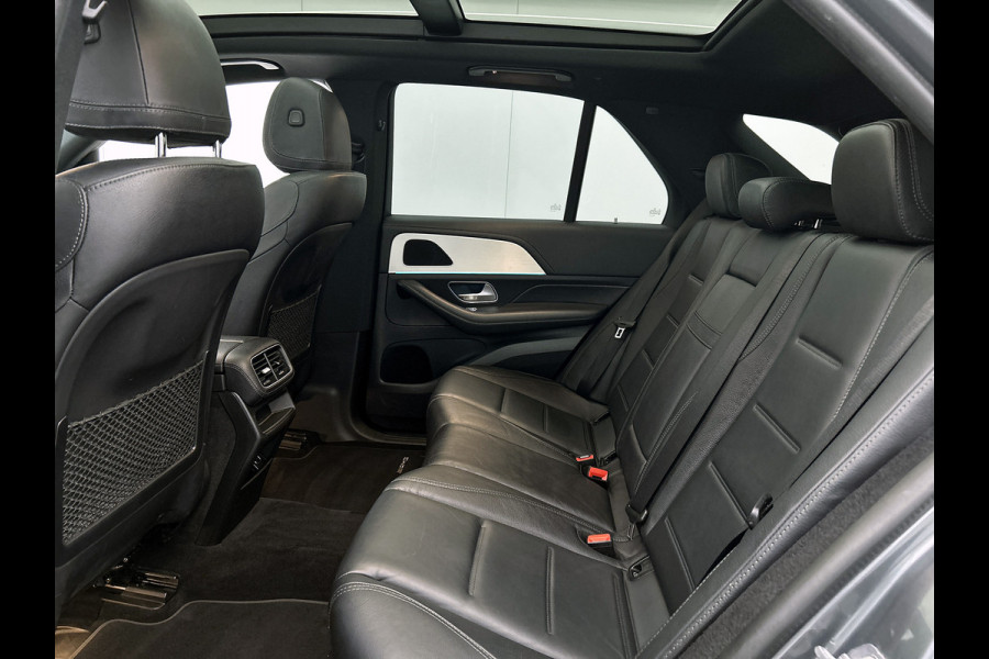 Mercedes-Benz GLE 450 4MATIC Premium Plus | Leder zwart | AIRMATIC luchtvering | Head up Display| Panoramadak AMG Line | Panorama Schuif-Kanteldak | Parkeerpakket met 360°-camera | Head-up display | Inclusief 24 maanden Mercedes-Benz Certified garantie voor Europa.