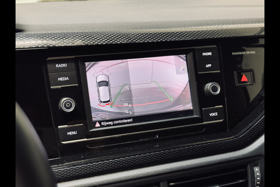 Volkswagen Taigo 1.0 TSI Life | Camera | Keyless | CarPlay