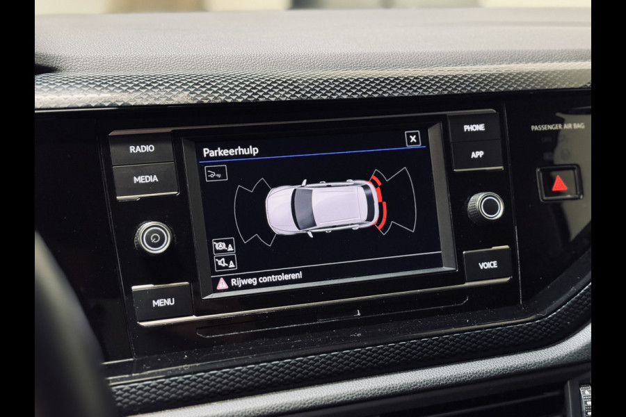 Volkswagen Taigo 1.0 TSI Life | Camera | Keyless | CarPlay