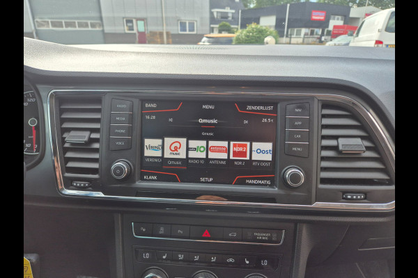 Seat Ateca 1.5 TSI Style, stoelverw. , cruise, automatische trekhaak, el. achterklep.