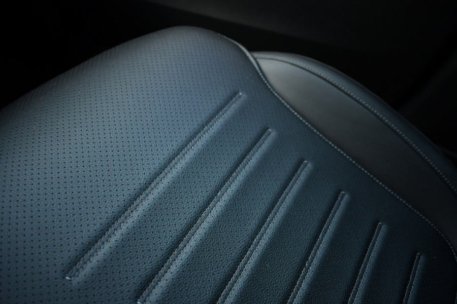Mercedes-Benz GLC 400e 4M AMG Night Burmester 360 Elek stoelen 20inch