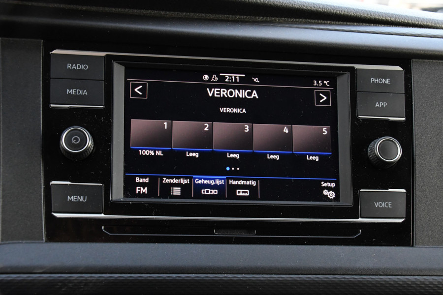 Volkswagen Transporter 2.0 TDI L2H1 ABT Edition Carplay, Sensoren, Cruise, LED, 150pk, Automaat, Multimedia, Uniek!