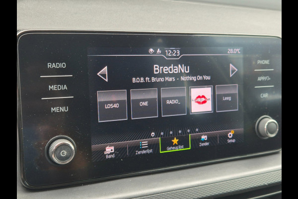 Škoda Kamiq 1.0 TSI Style Virtual, Carplay, Camera