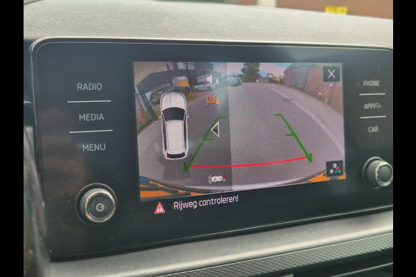 Škoda Kamiq 1.0 TSI Style Virtual, Carplay, Camera