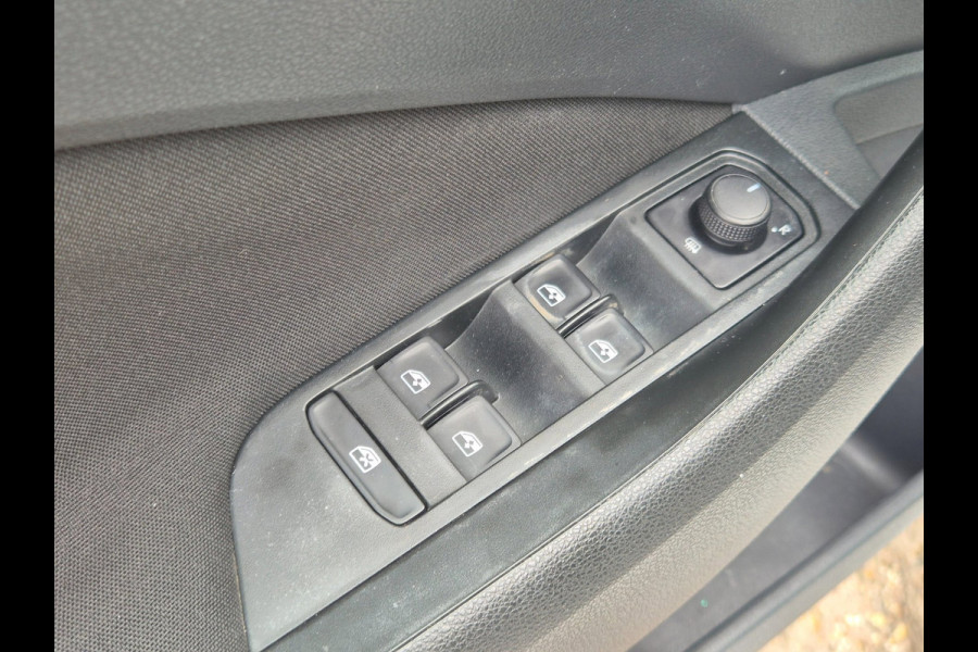 Škoda Kamiq 1.0 TSI Style Virtual, Carplay, Camera