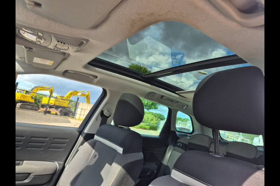 Citroën C3 Aircross 1.2 PureTech S&S Shine Pano, Trekhaak, NAP