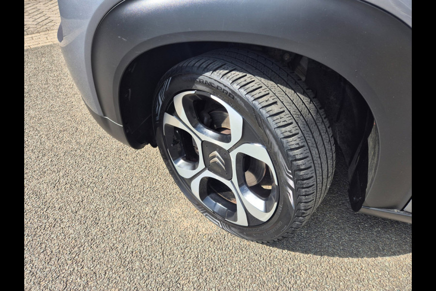 Citroën C3 Aircross 1.2 PureTech S&S Shine Pano, Trekhaak, NAP