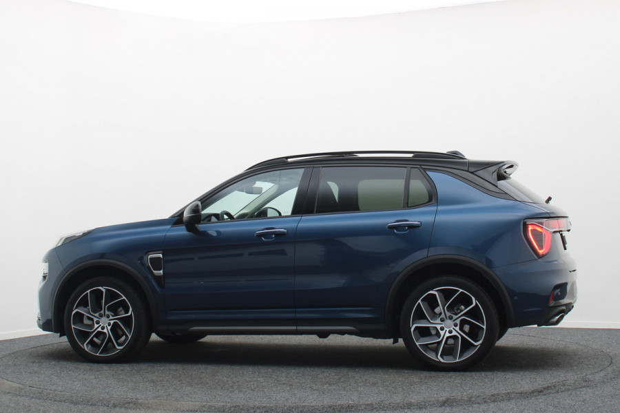 Lynk & Co 01 1.5 Plug-in Hybrid 360° Camera, Panoramadak, Apple Carplay, ACC, Keyless, PDC, LED, 20''