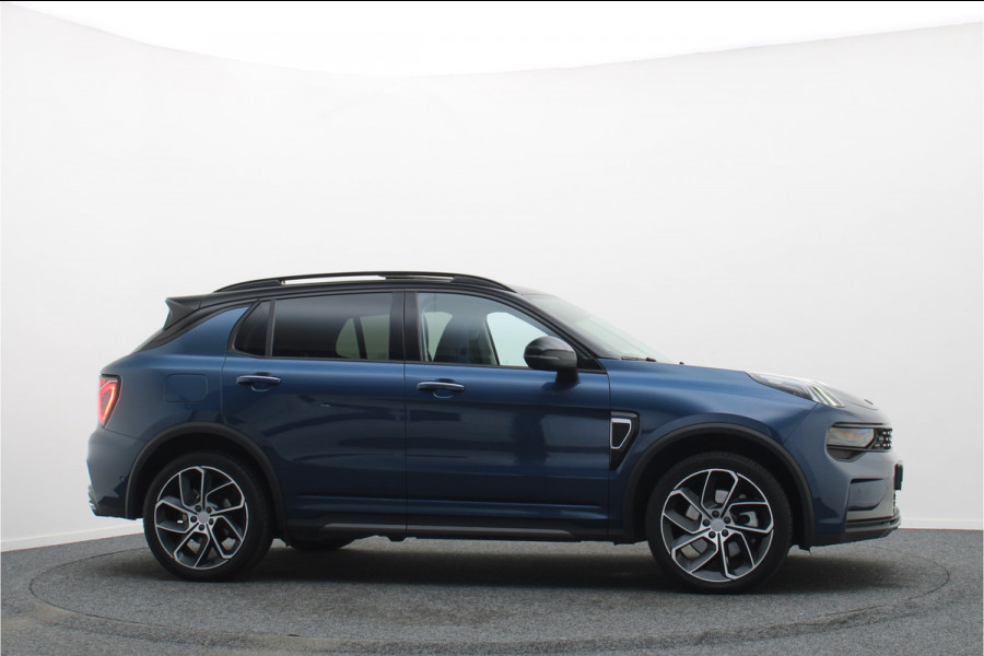 Lynk & Co 01 1.5 Plug-in Hybrid 360° Camera, Panoramadak, Apple Carplay, ACC, Keyless, PDC, LED, 20''