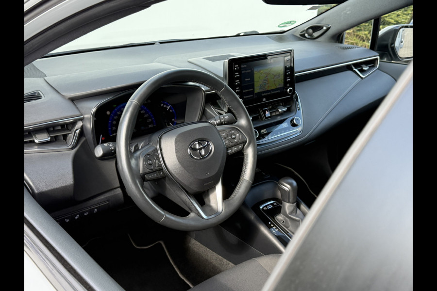 Toyota Corolla 2.0 Hybrid Dynamic | ACC | CarPlay | JBL | Camera | Keyless