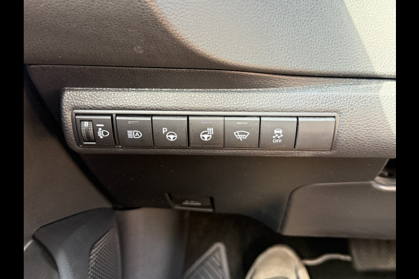 Toyota Corolla 2.0 Hybrid Dynamic | ACC | CarPlay | JBL | Camera | Keyless